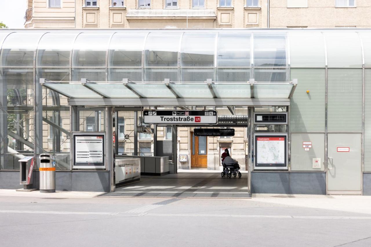 Yeshello Central Station Viena Exterior foto